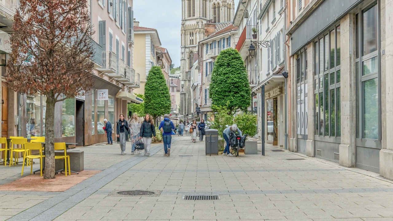 Photo of Others in Voiron