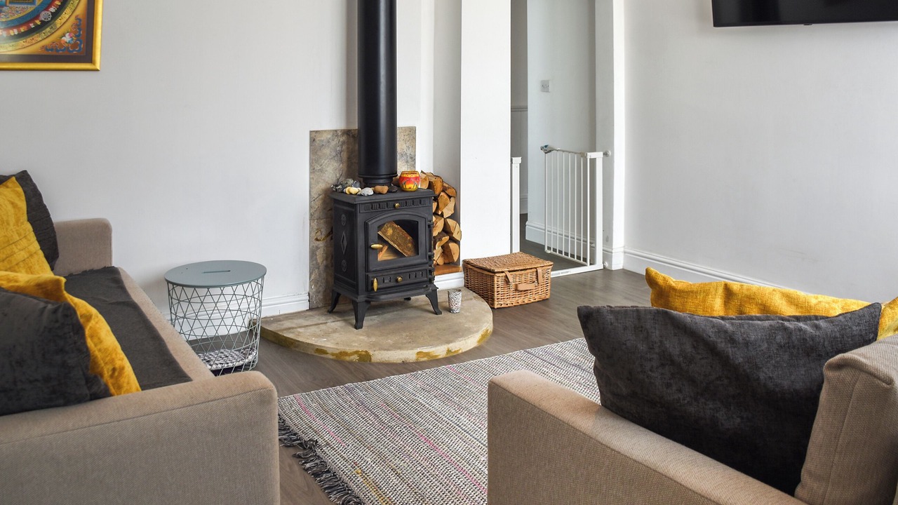 Photo of Others in Bacton