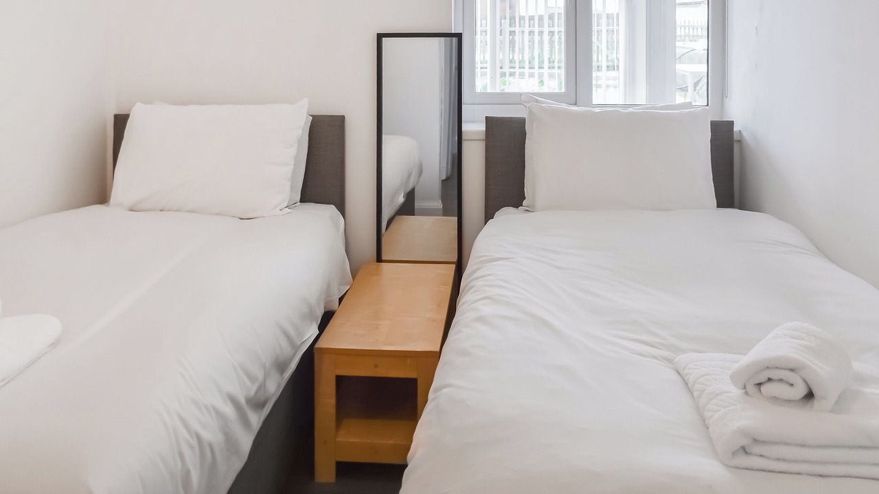 Photo of Others in Bacton