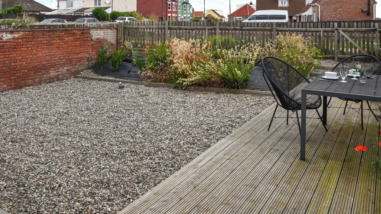 Photo of Others in Bacton