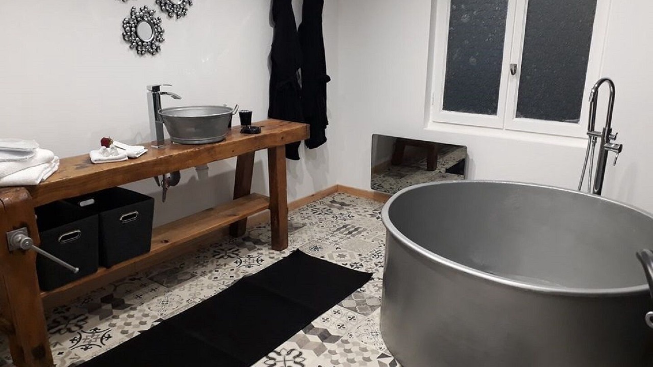 Photo of Bathroom in Saint-Mars-sur-la-Futaie