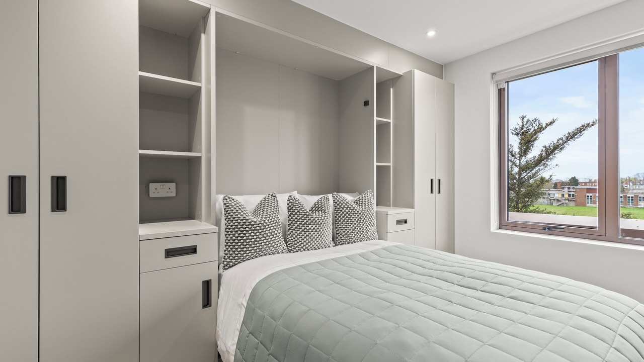 Photo of Bedroom in Hanger Hill