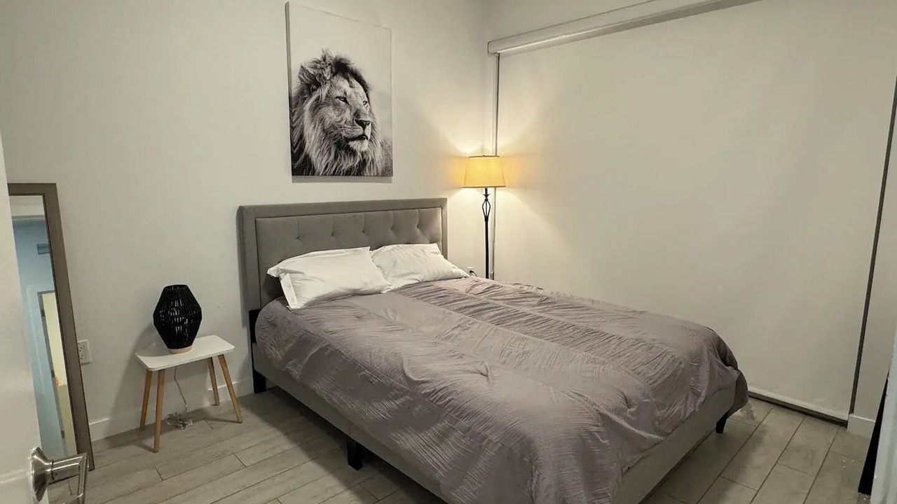 Photo of Bedroom in Midtown