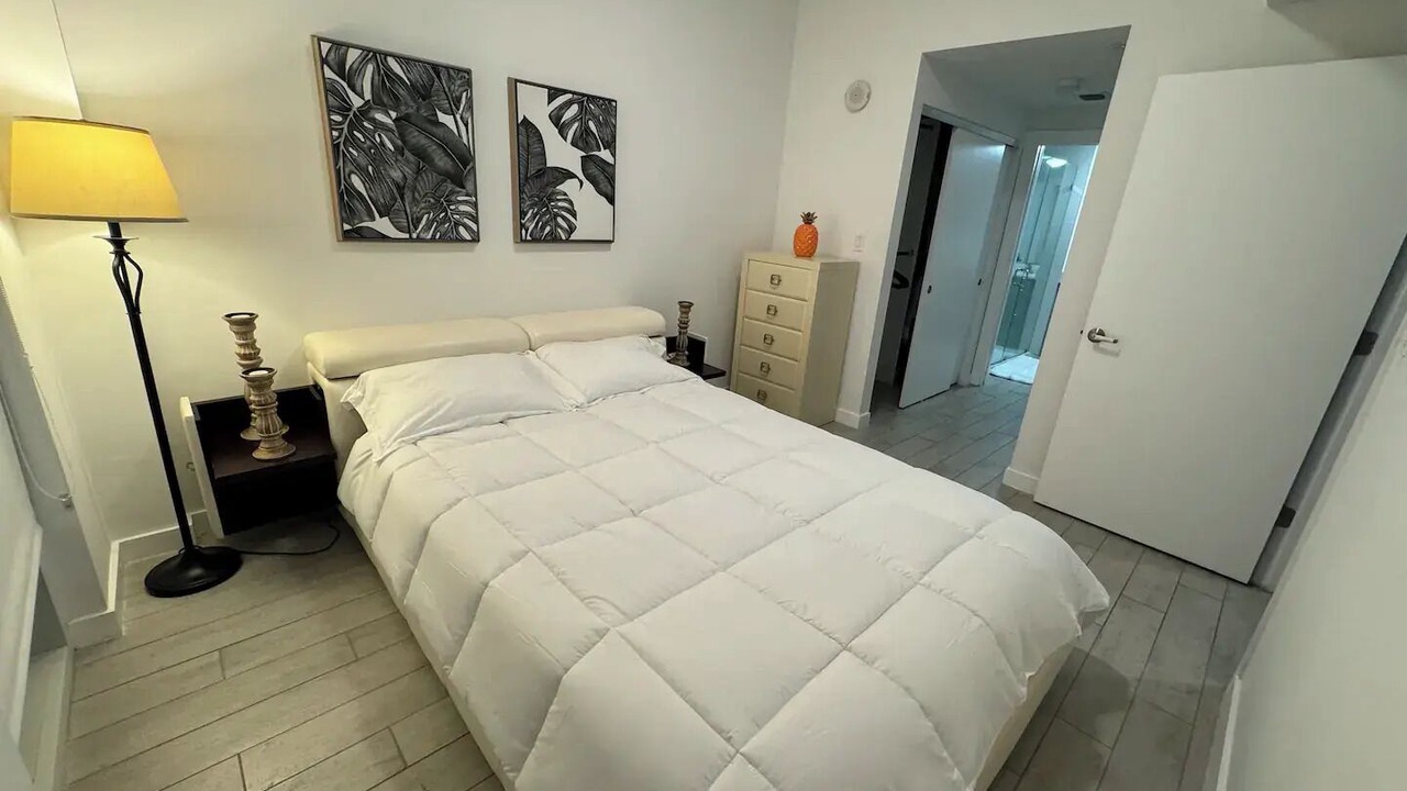 Photo of Bedroom in Midtown