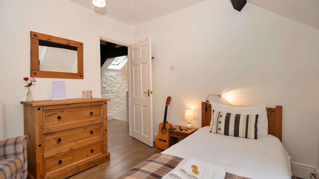 Photo of Bedroom in Ganllwyd