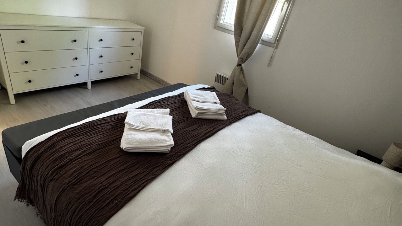 Photo of Bedroom in Mosles