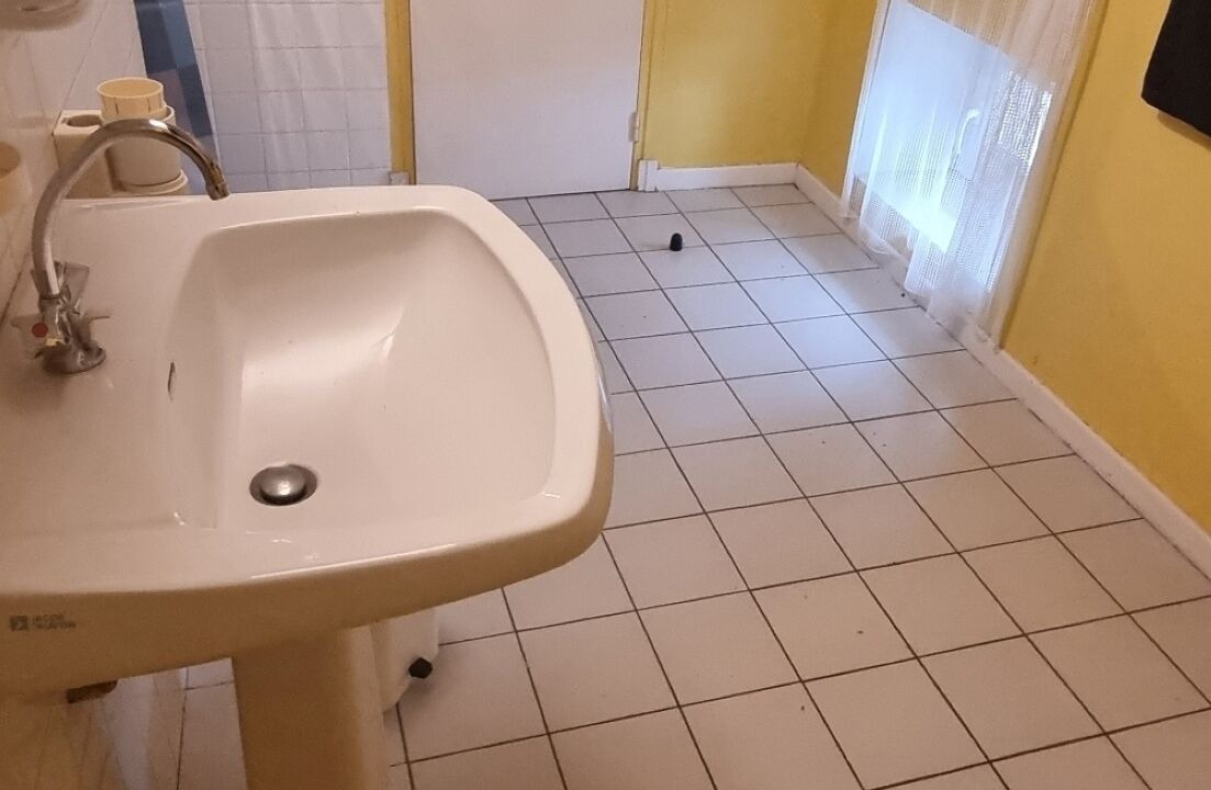 Photo of Bathroom in Saint-Etienne-de-Fontbellon
