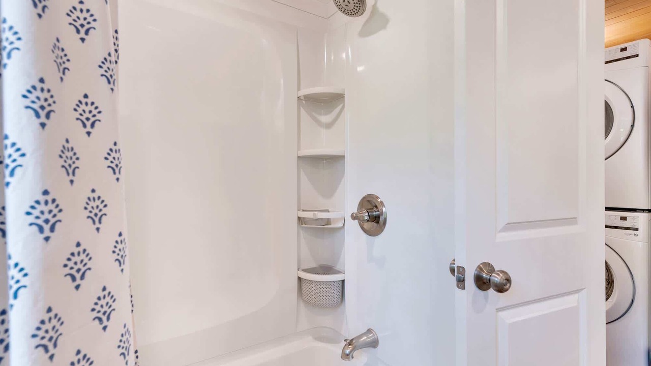 Photo of Bathroom in Menlo