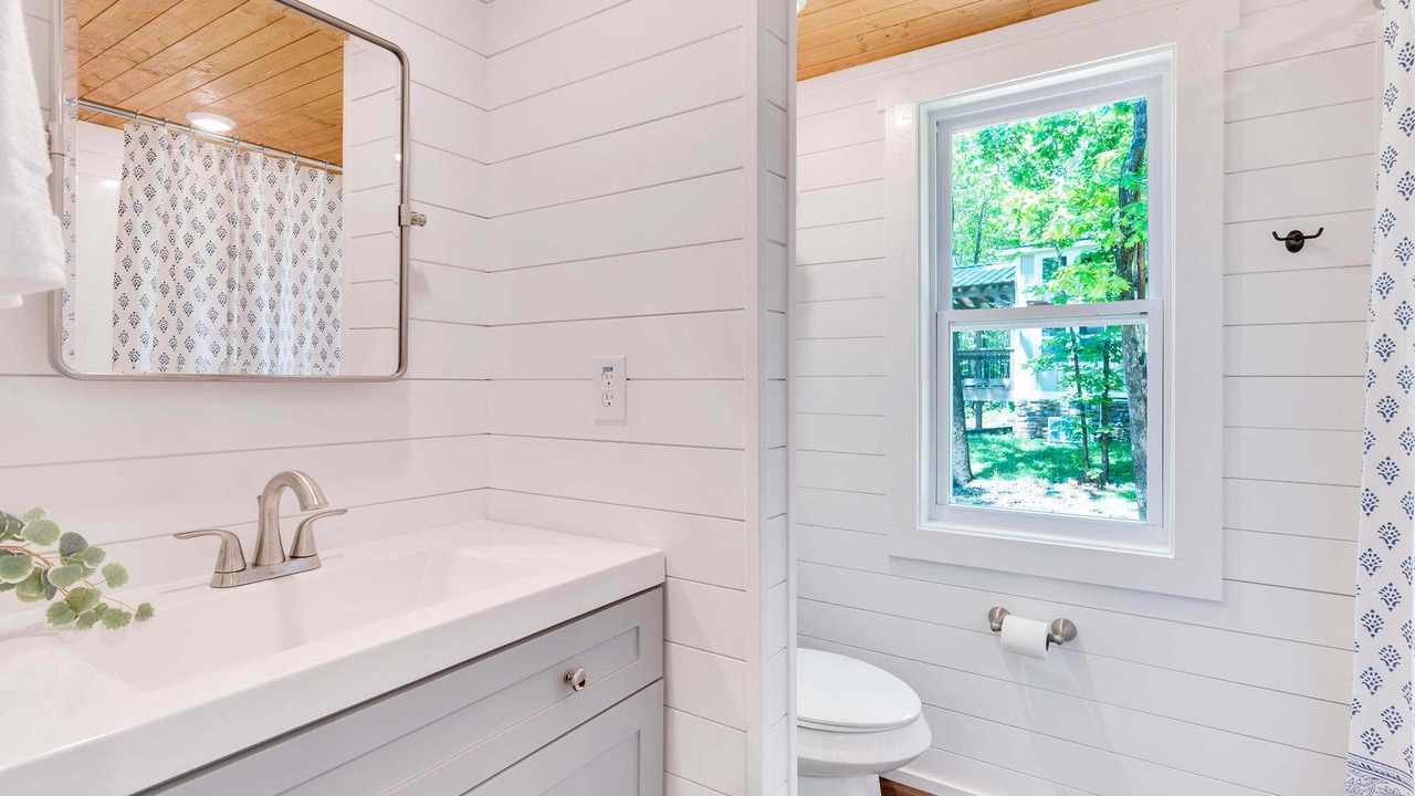 Photo of Bathroom in Menlo
