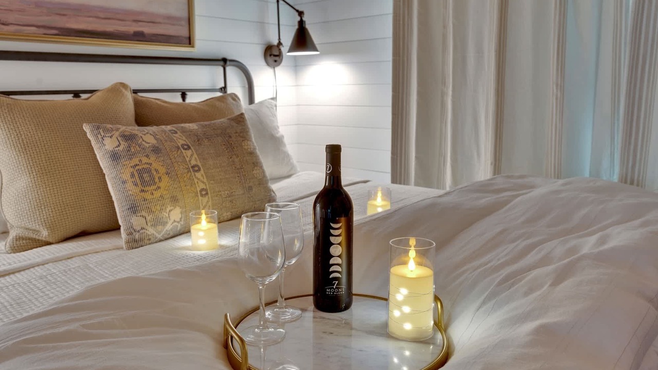 Photo of Bedroom in Menlo