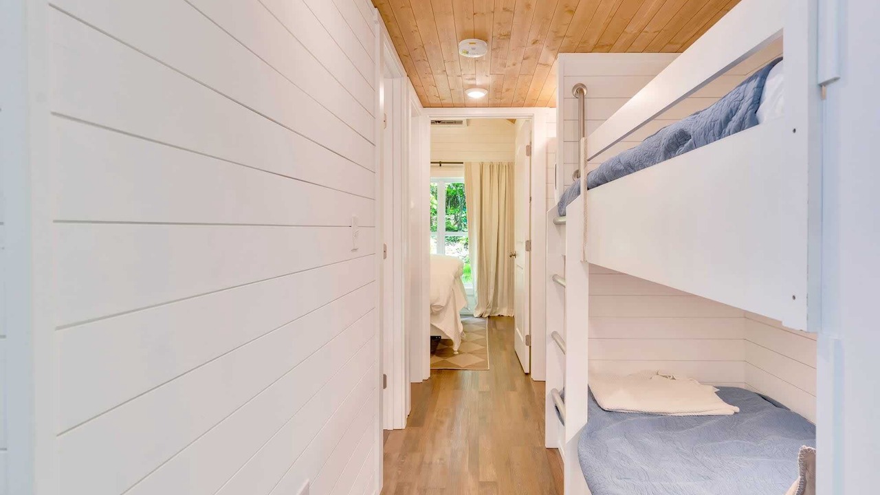 Photo of Bedroom in Menlo