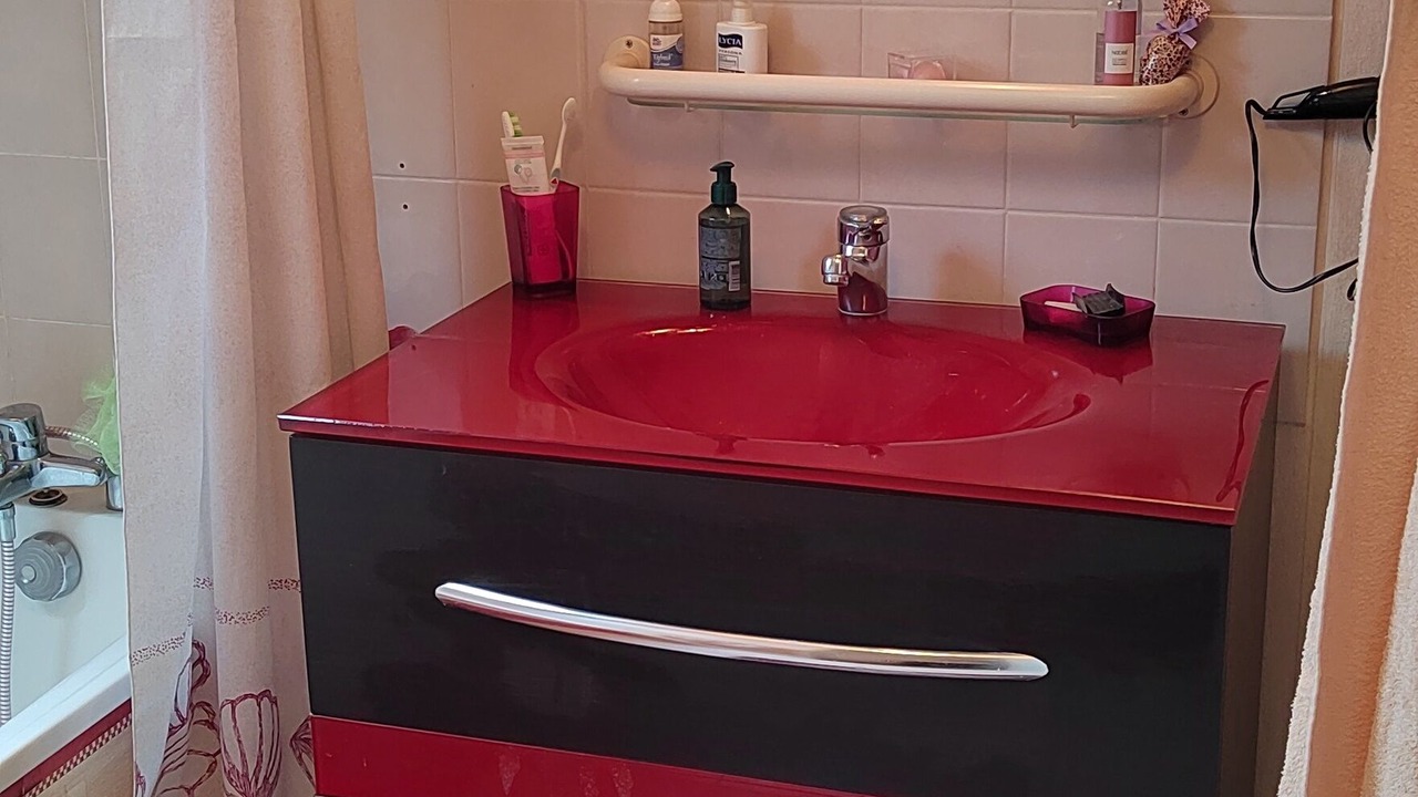 Photo of Bathroom in Vernouillet
