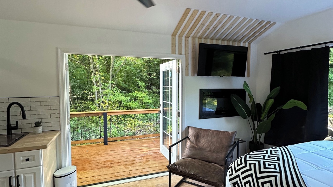 Photo of Bedroom in Rosedale