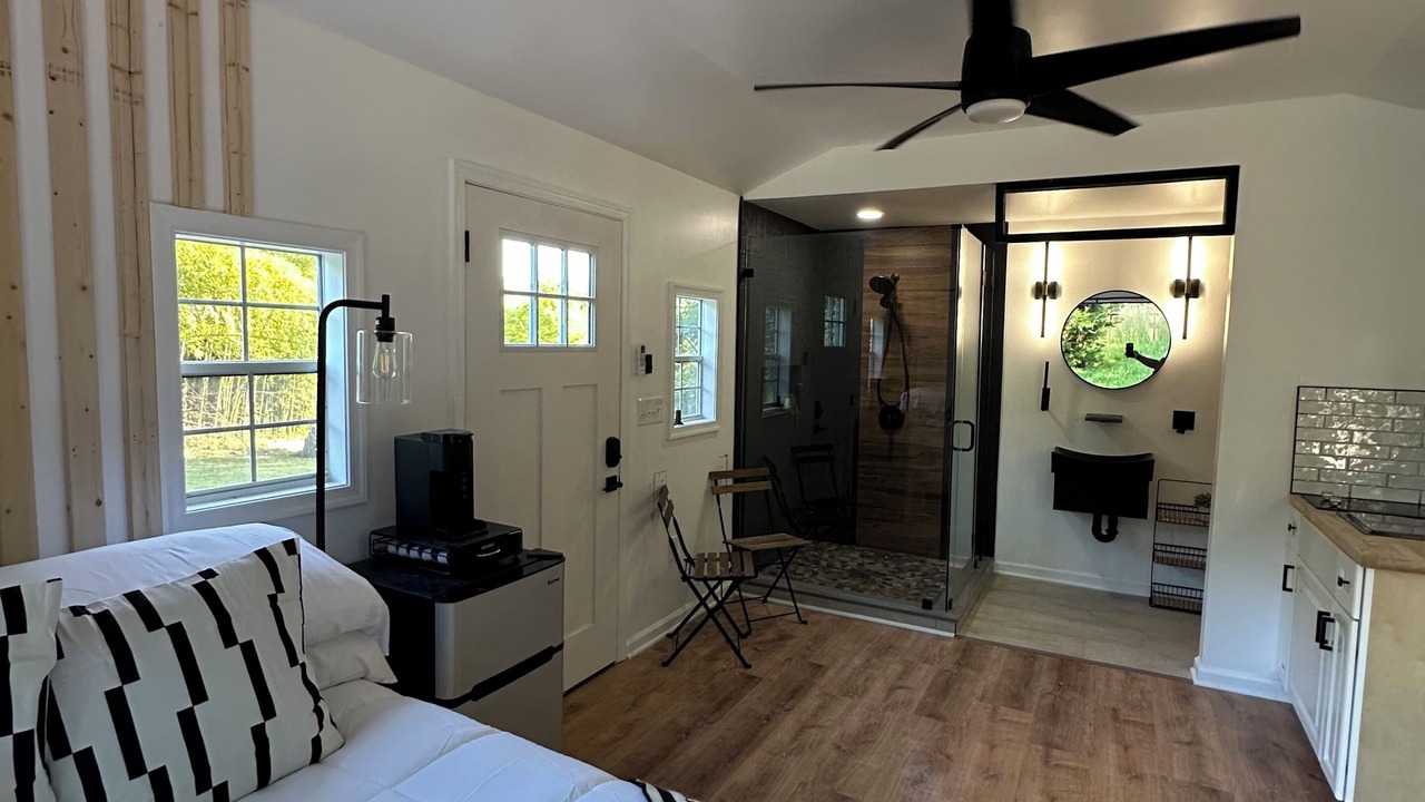 Photo of Bedroom in Rosedale