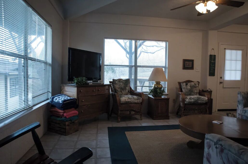 Photo of Livingroom in Horseshoe Bay