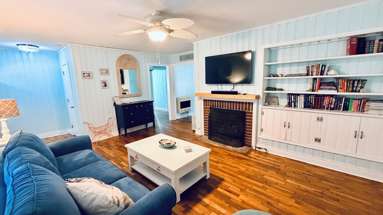 Photo of Livingroom in Sealevel