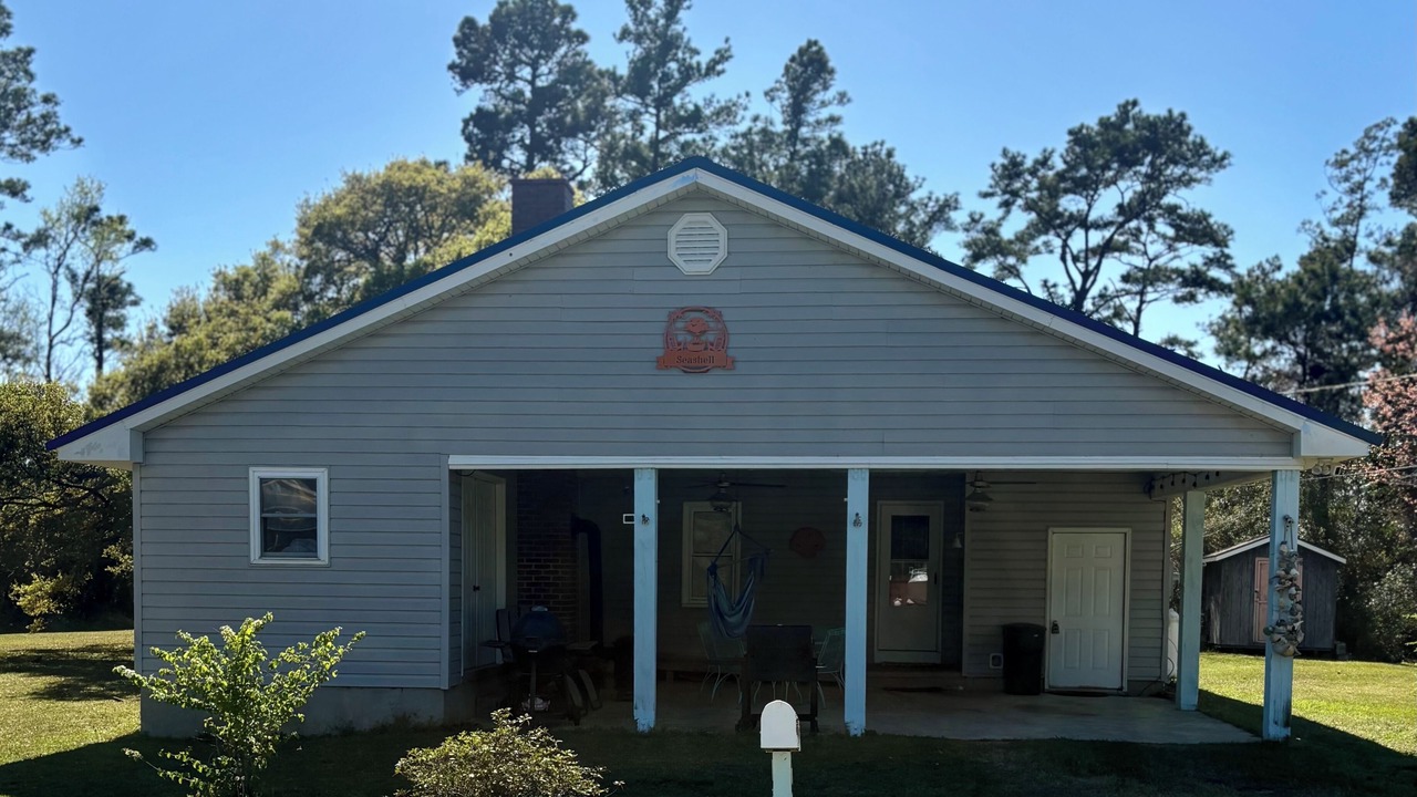 Photo of Outdoor in Sealevel