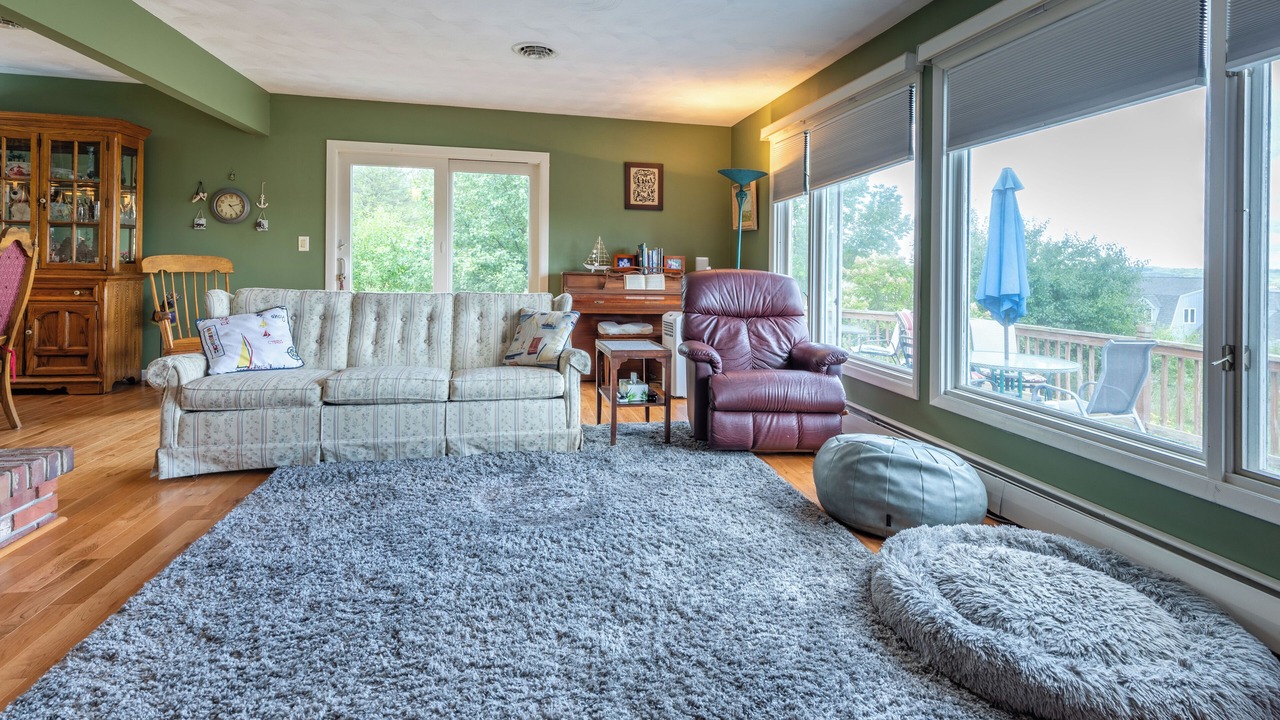 Photo of Livingroom in Canandaigua