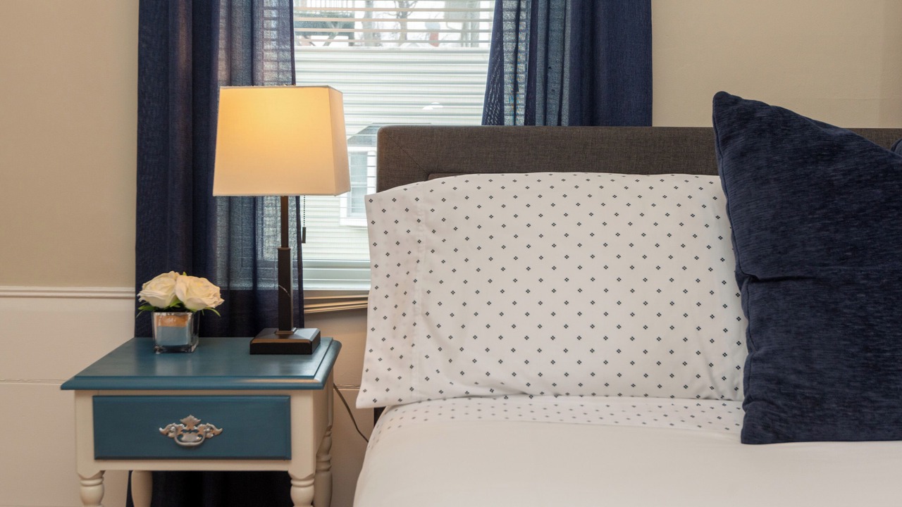 Photo of Bedroom in Beverly
