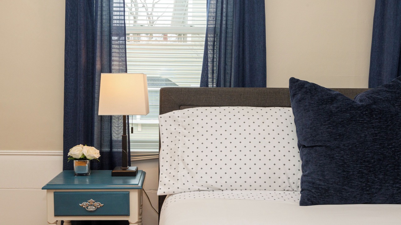 Photo of Bedroom in Beverly