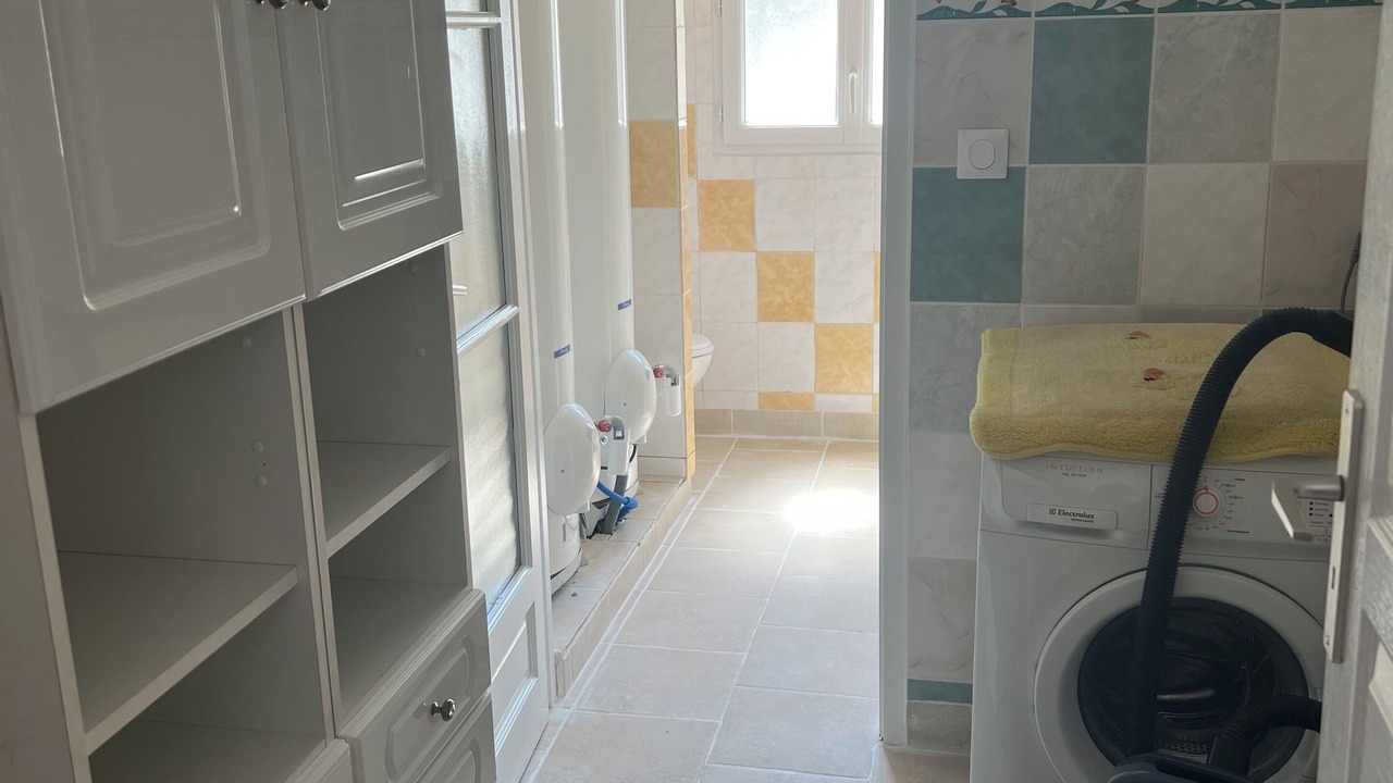 Photo of Bathroom in Seigy