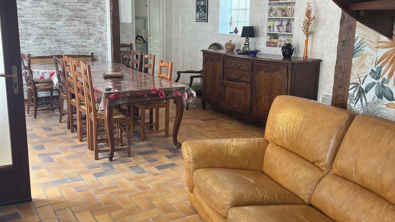 Photo of Others in Seigy