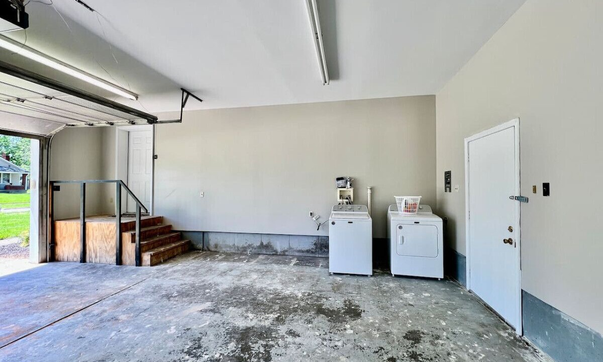 Photo of Others in Middletown