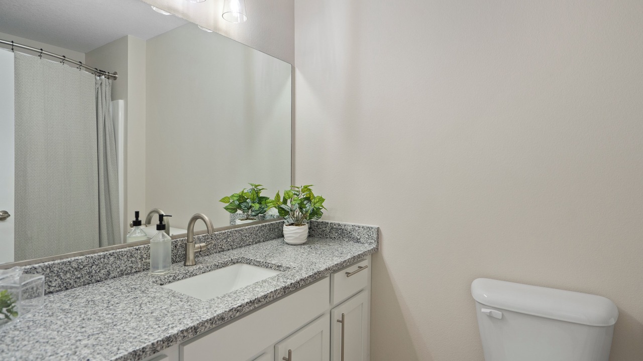 Photo of Bathroom in Booneville