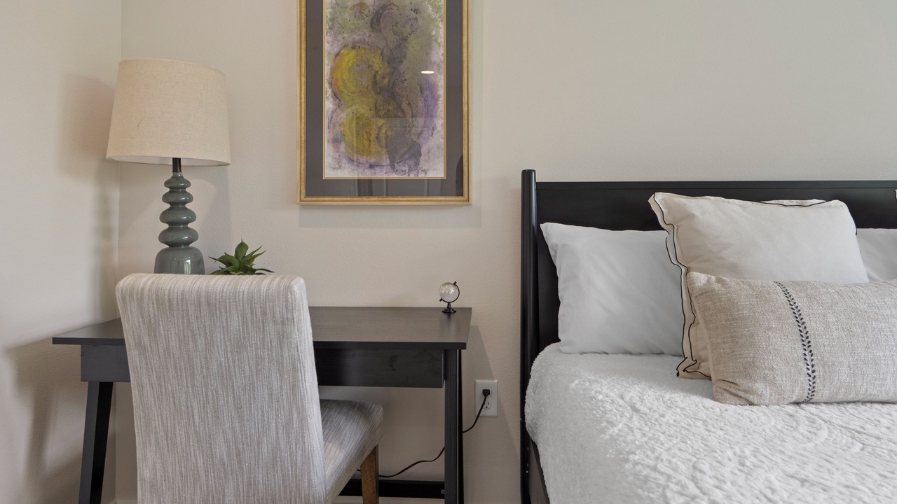 Photo of Bedroom in Booneville