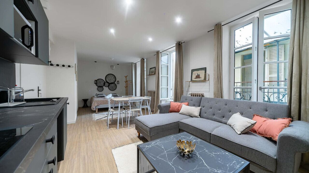 Photo of Livingroom in Vieux Vichy