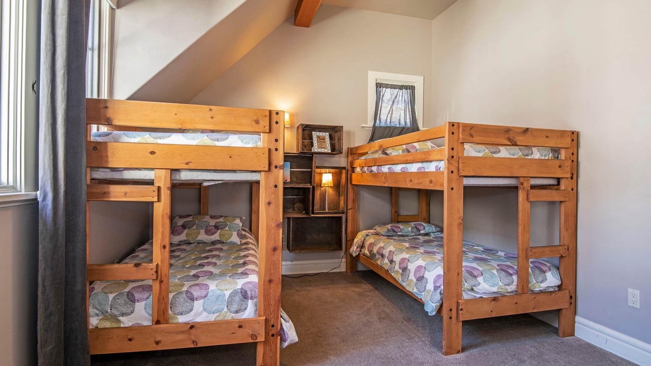 Photo of Bedroom in River Terrace