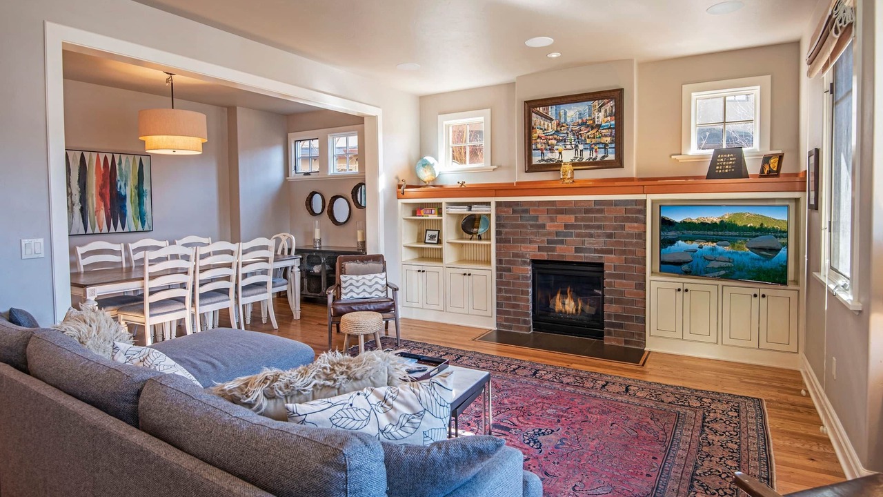 Photo of Bedroom in River Terrace