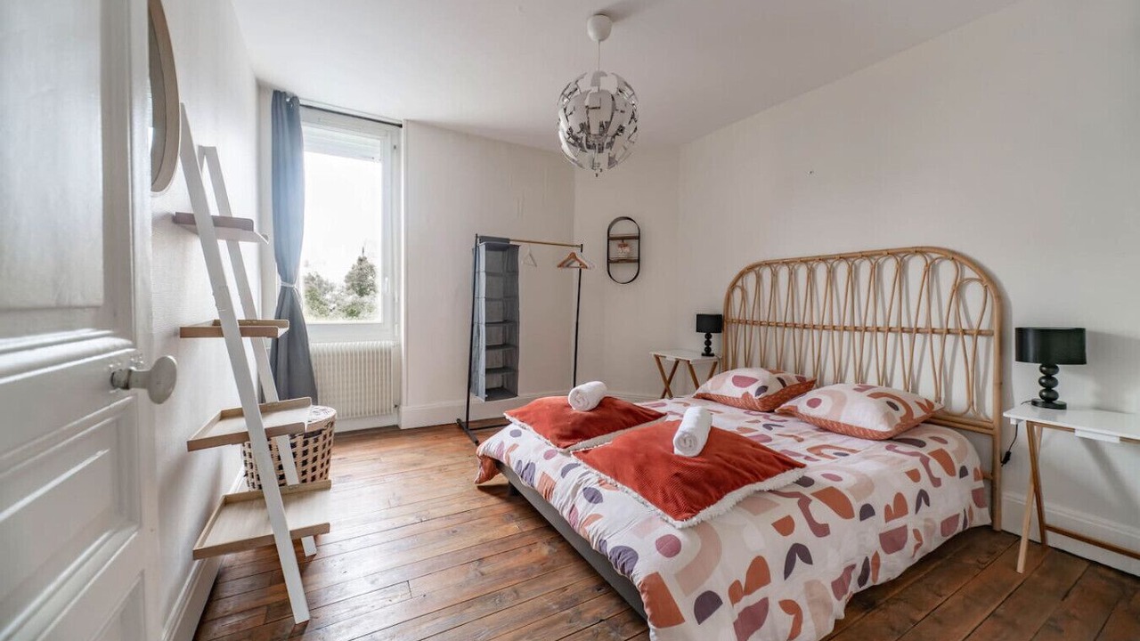 Photo of Bedroom in Champ-Capelet