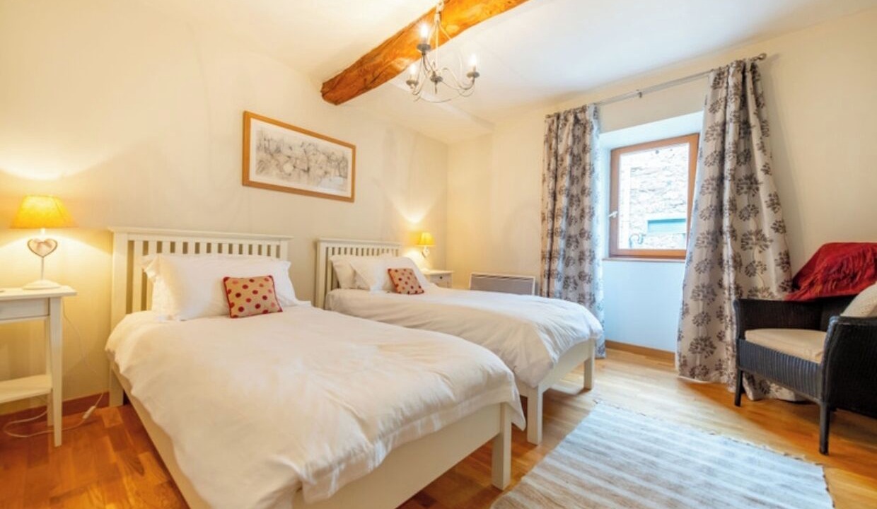Photo of Bedroom in Villeneuve-Minervois