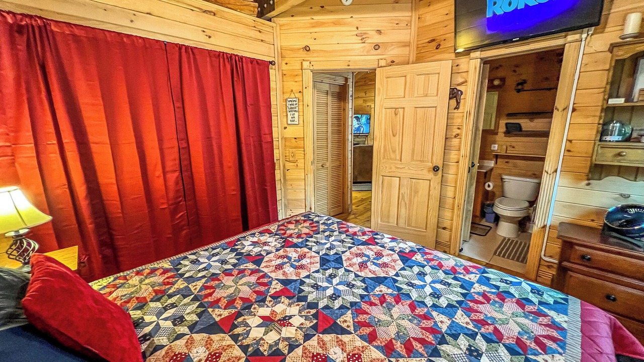 Photo of Bedroom in West Jefferson