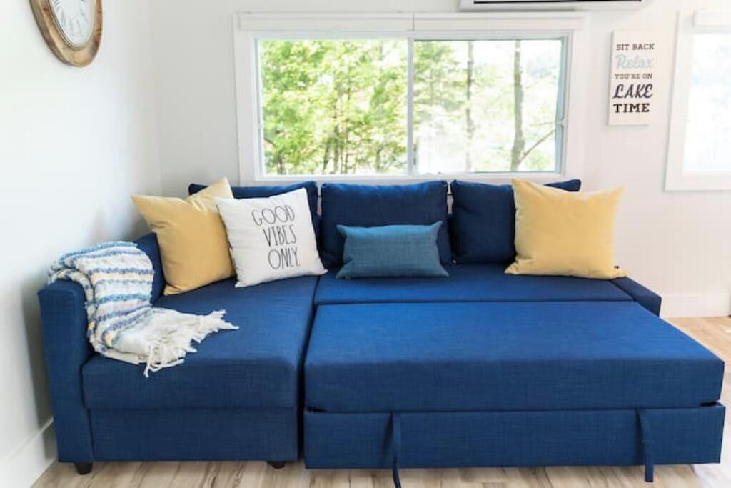 Photo of Livingroom in Porters Lake