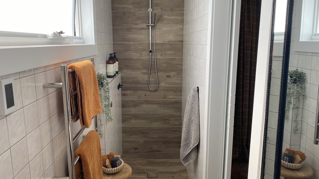 Photo of Bathroom in Myrtleford