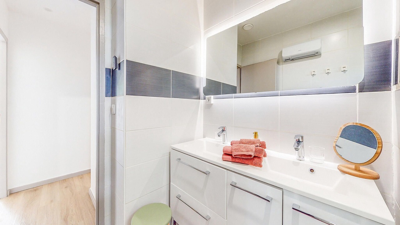 Photo of Bathroom in Prayssas