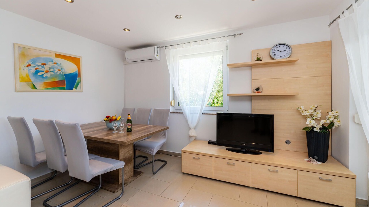 Photo of Bedroom in Kakma