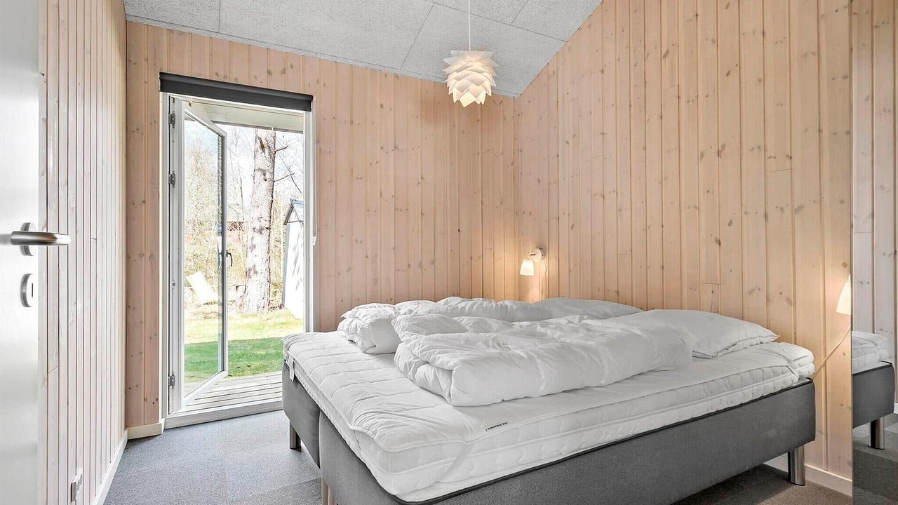 Photo of Others in Bording