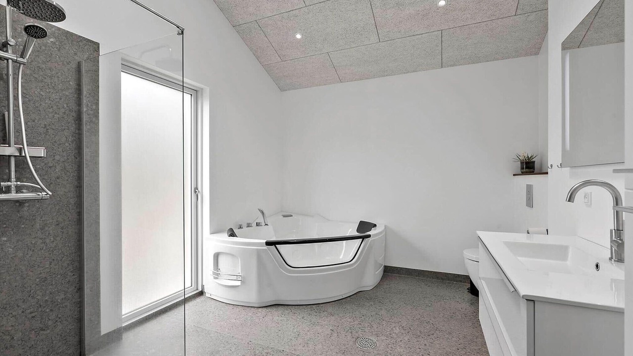 Photo of Bathroom in Bording