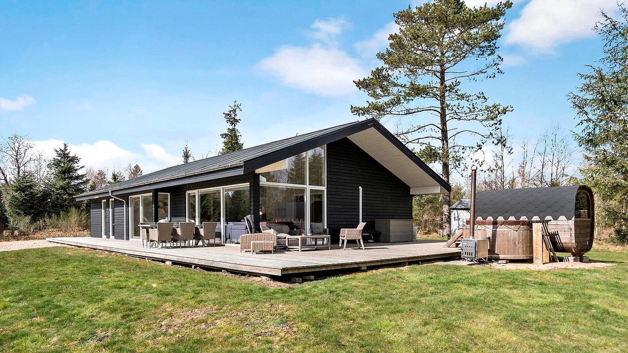 Photo of Others in Bording