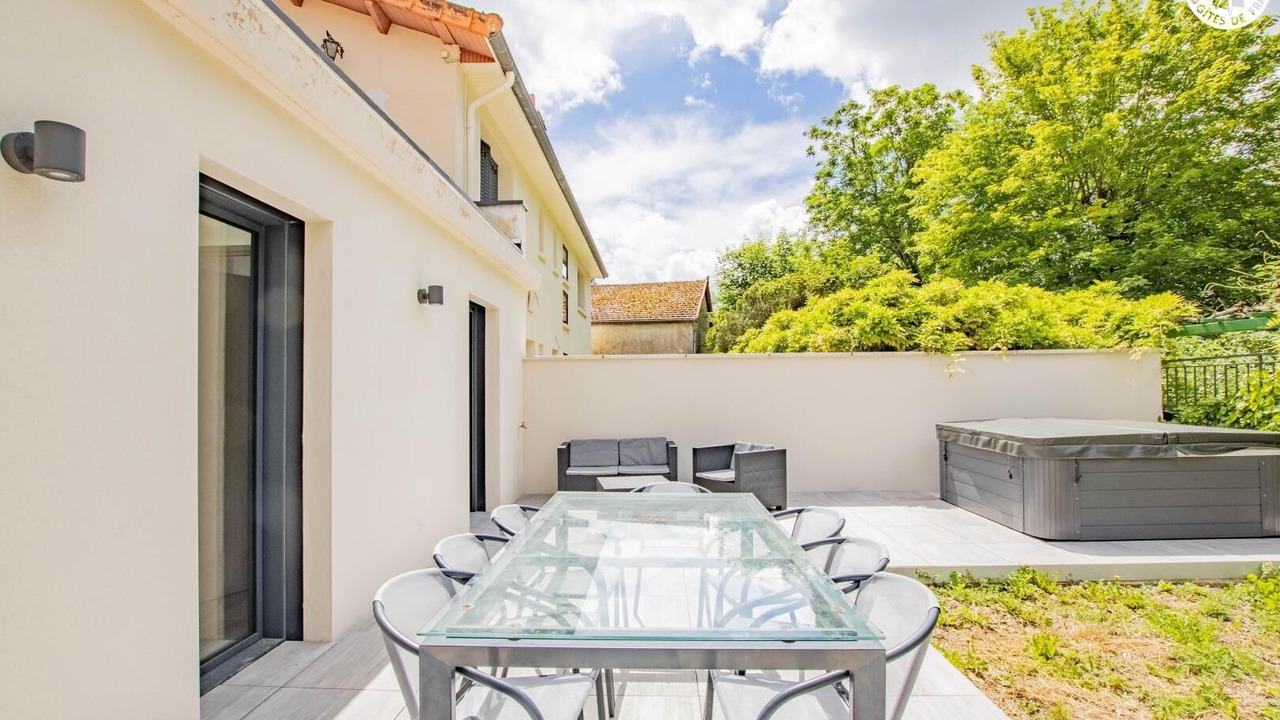 Photo of Outdoor in Mellecey