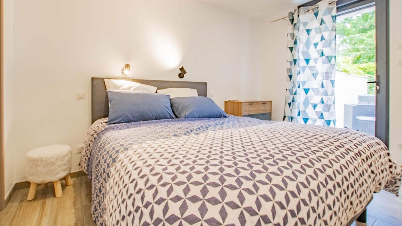 Photo of Bedroom in Mellecey