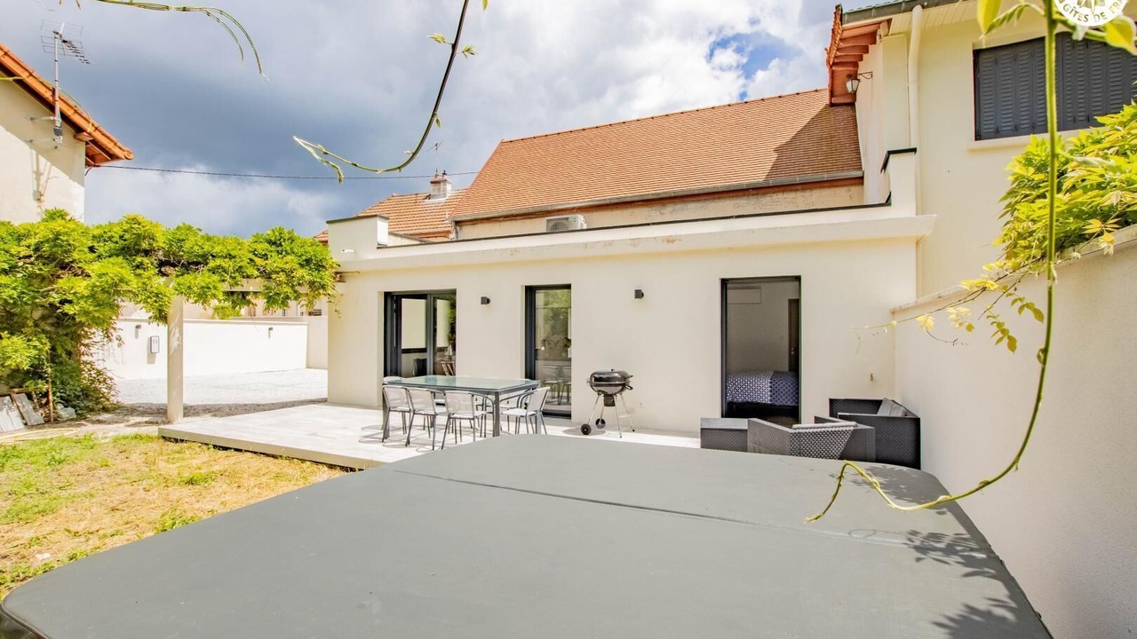 Photo of Outdoor in Mellecey