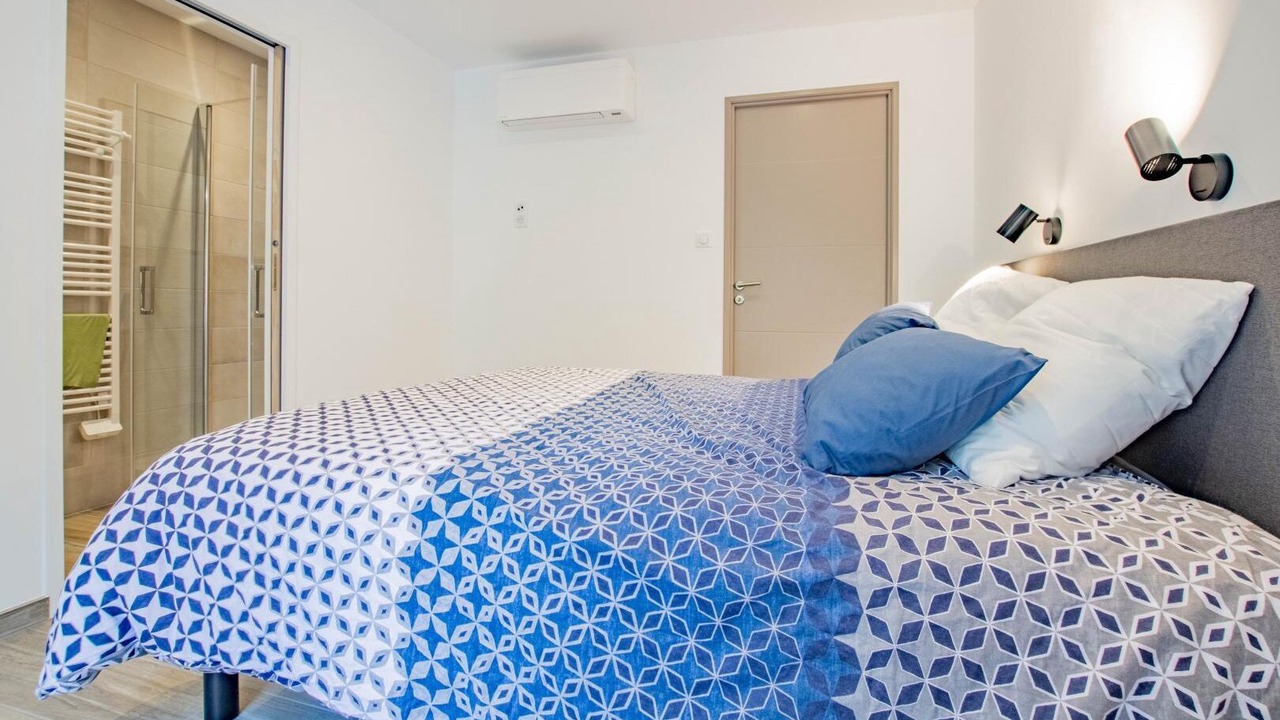 Photo of Bedroom in Mellecey