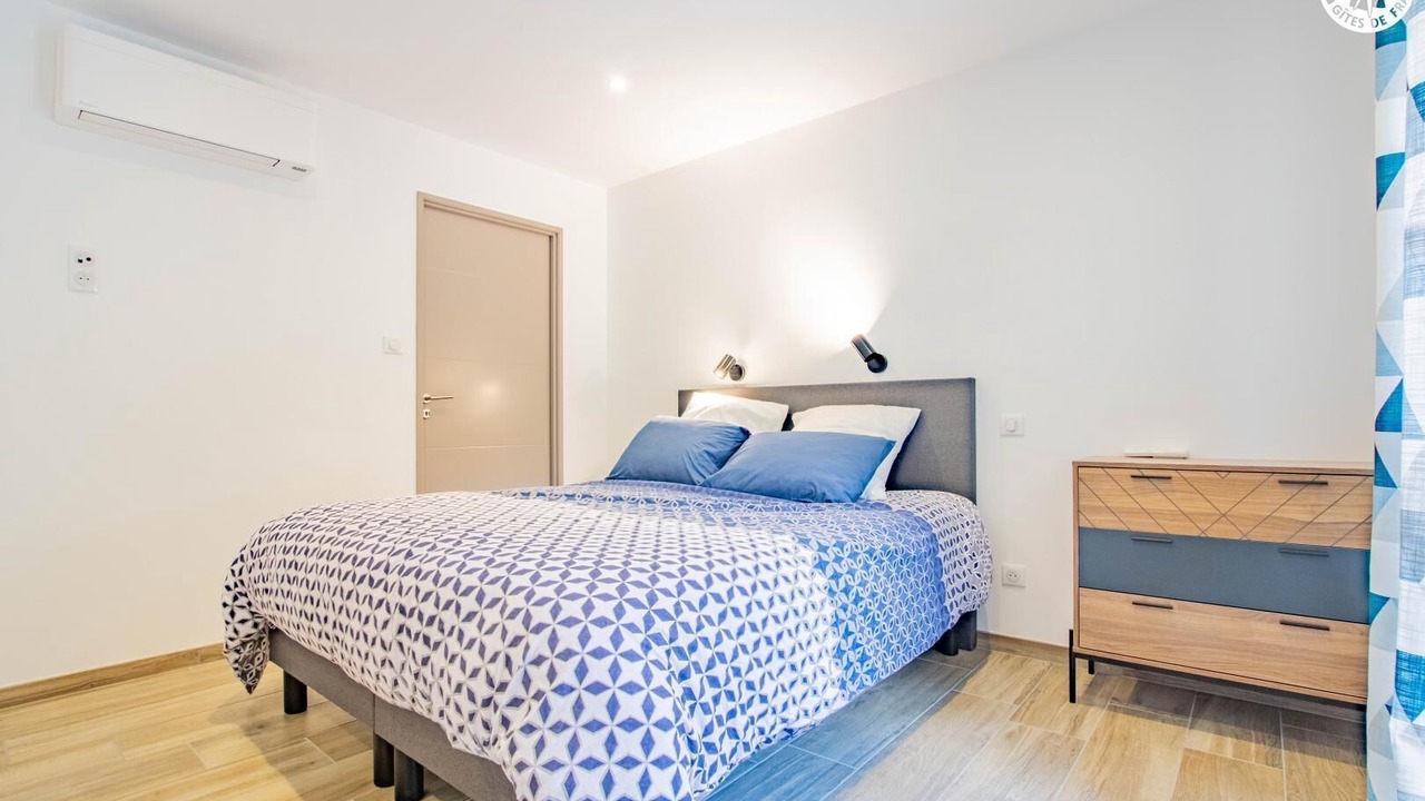 Photo of Bedroom in Mellecey