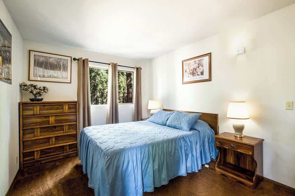 Photo of Bedroom in Carnelian Bay