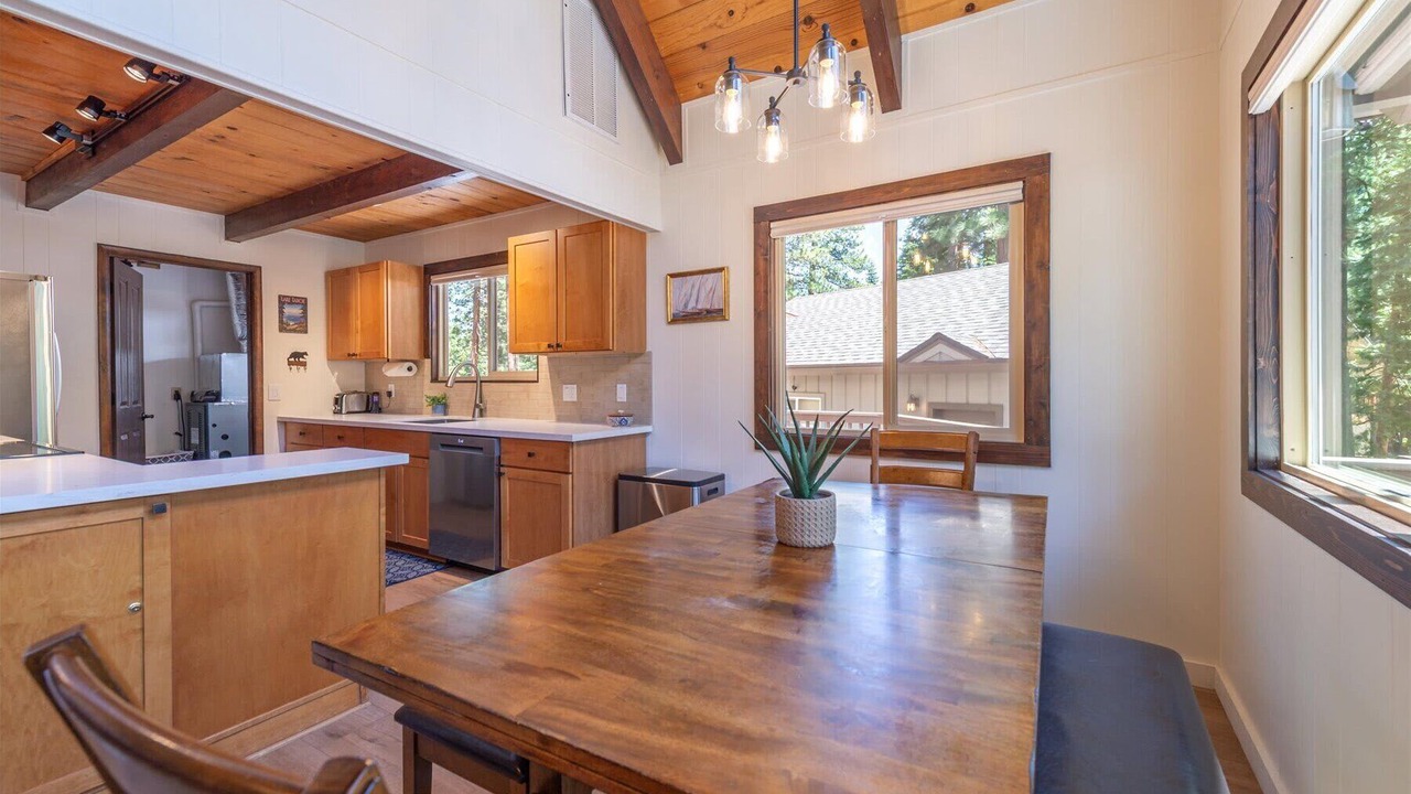 Photo of Bedroom in Carnelian Bay