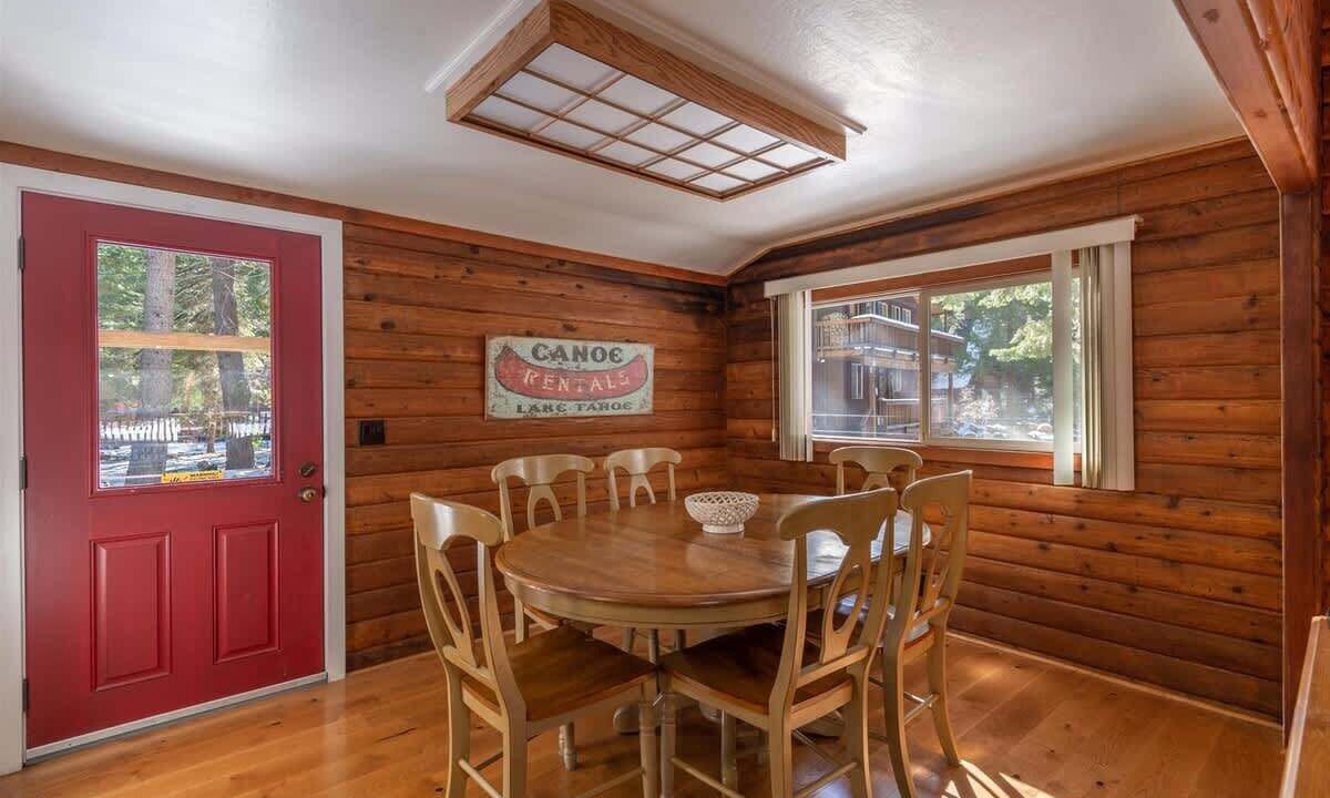 Photo of Bedroom in Carnelian Bay